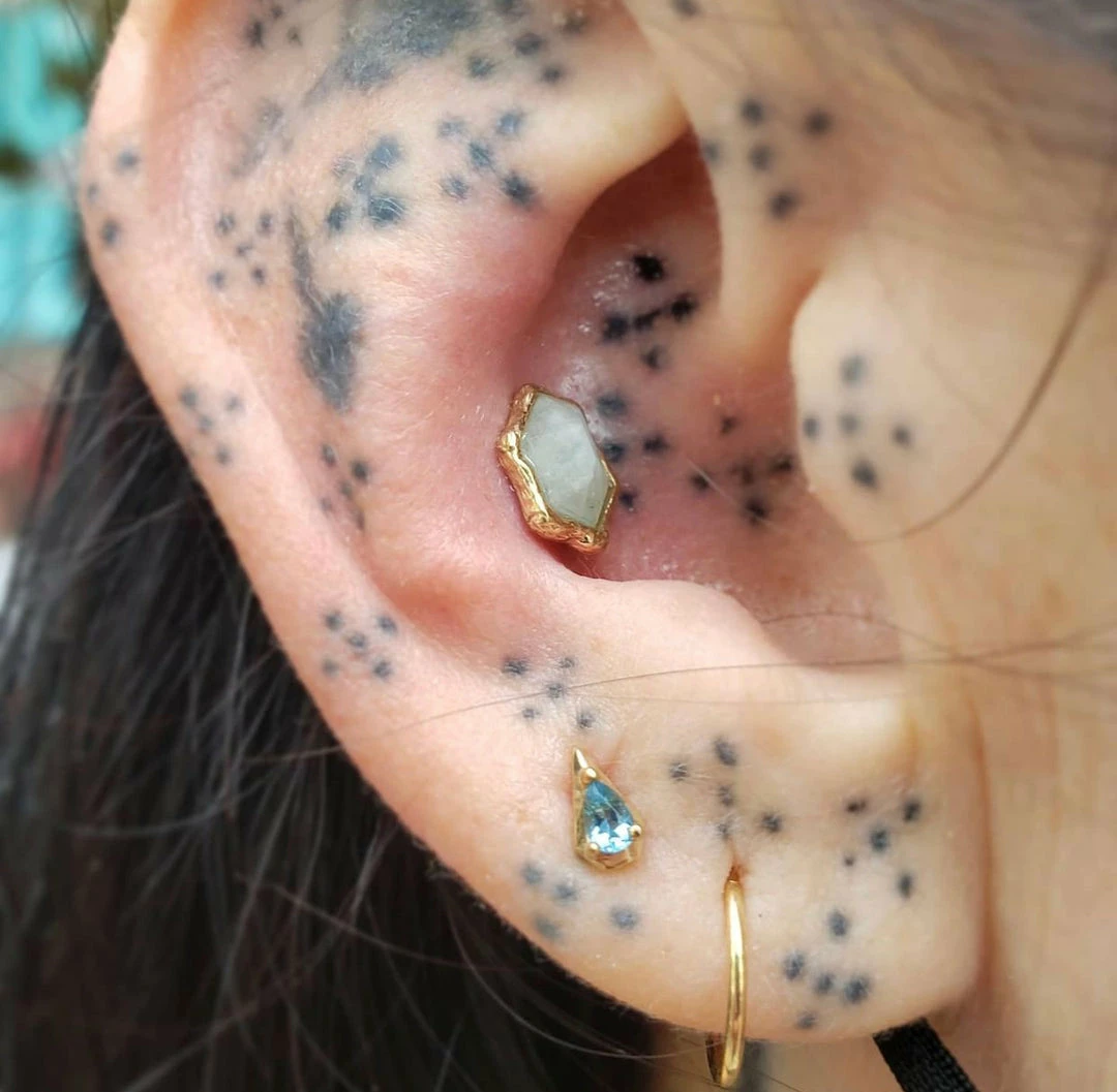 Buddha Jewelry Organics Pump Up The Volume - Aquamarine Lip, Labret + Philtrum 4 Buddha Jewelry Organics Pump Up The Volume - Aquamarine Lip, Labret + Philtrum