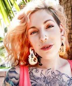 Buddha Jewelry Organics Peacock Earrings - Mother Of Pearl